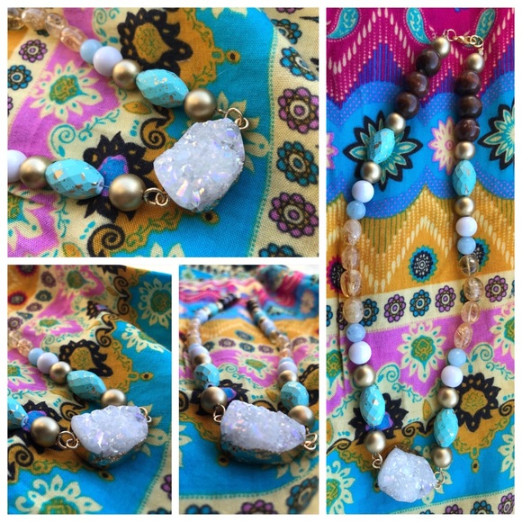 Handmade Druzy Aura Quartz necklace - Picture 2 of 2